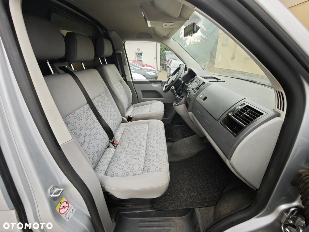 Volkswagen Transporter - 29
