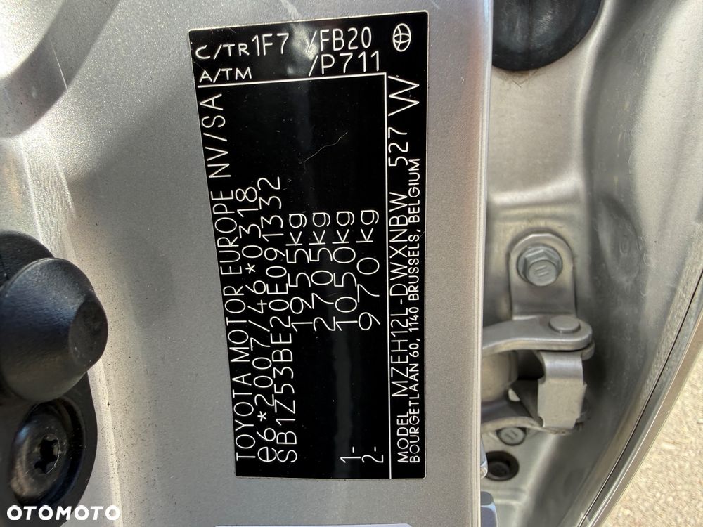 Toyota Corolla 2.0 Hybrid Comfort - 15