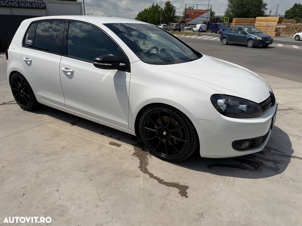 Volkswagen Golf 2.0 TDI Highline 4Motion - 6