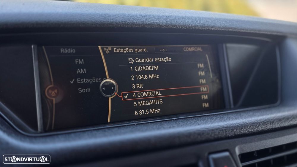 BMW X1 18 d xDrive - 20