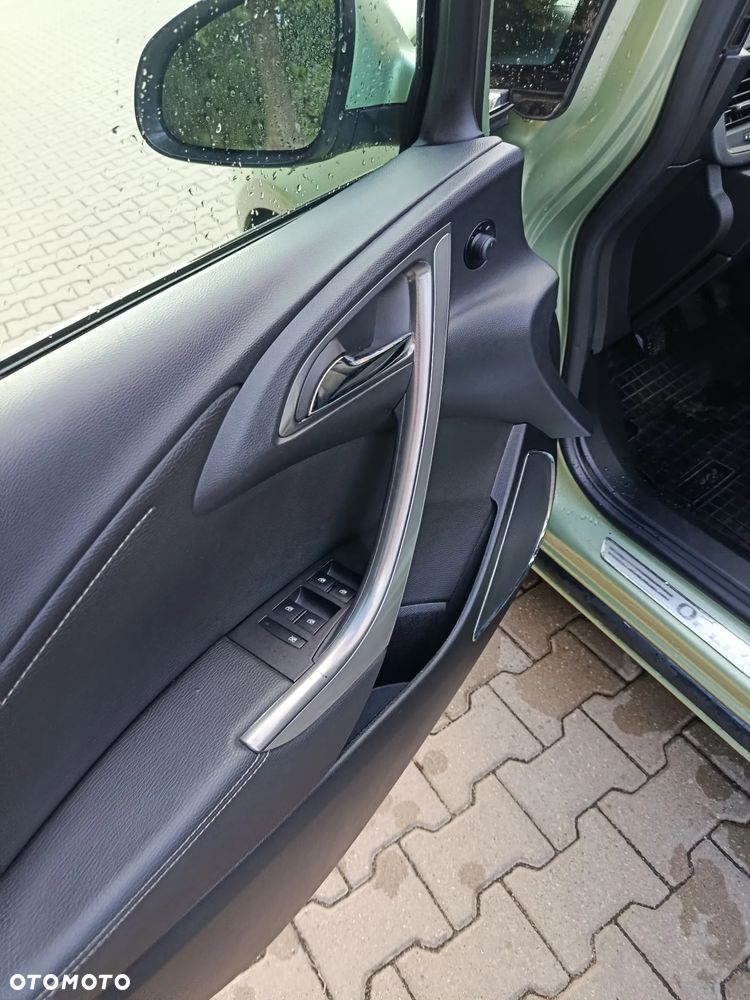 Opel Astra 1.4 T Cosmo - 28