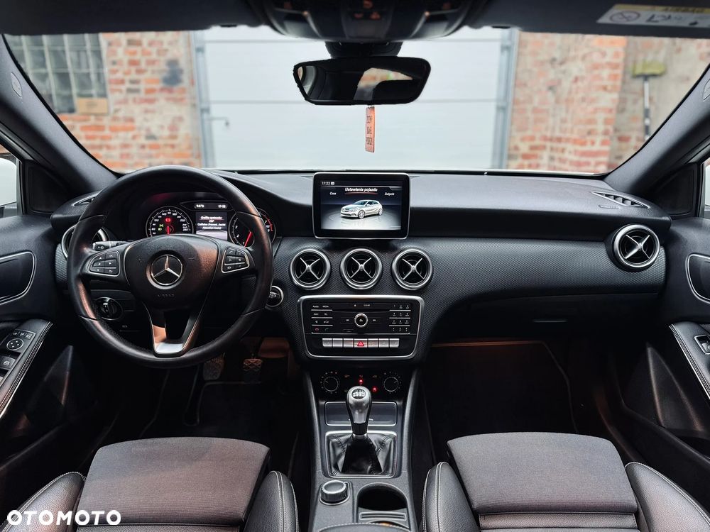 Mercedes-Benz Klasa A 200 Style - 16