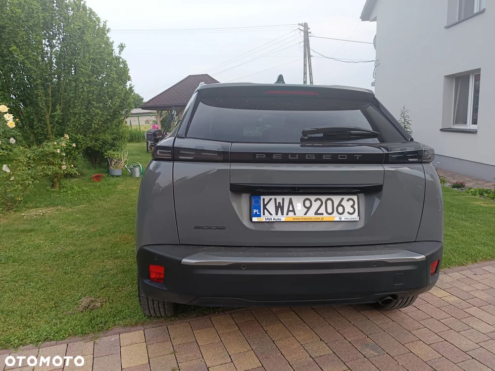 Peugeot 2008 PureTech 100 Allure S&S BVM6 - 5