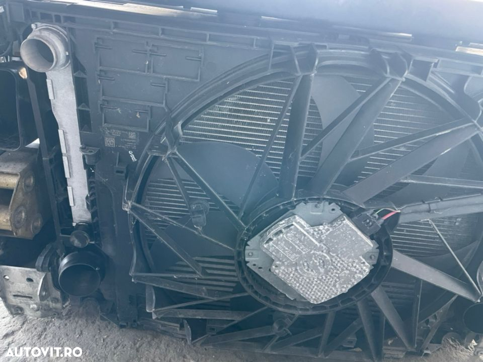 tragar trager calandru complet : Armătura lonjeroane suport far priza aer bmw Seria 5 520d 525d 530d  F10 F11 LCI Dezmembrez Dezmembrari - 18