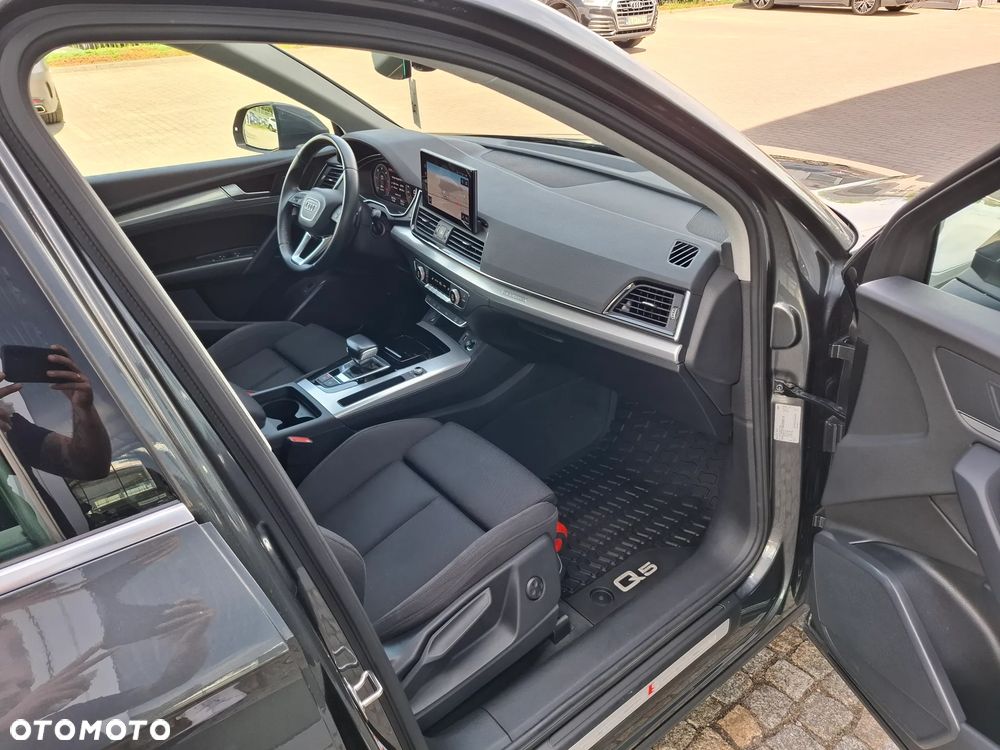 Audi Q5 40 TDI mHEV Quattro S Line S tronic - 8
