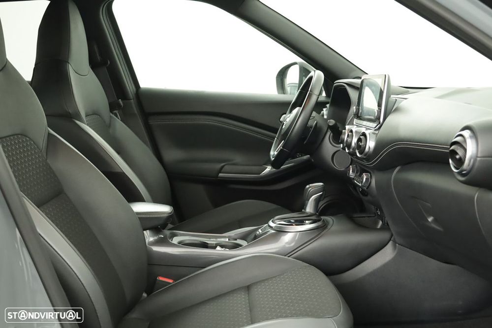 Nissan Juke 1.0 DIG-T N-Design Black DCT - 19