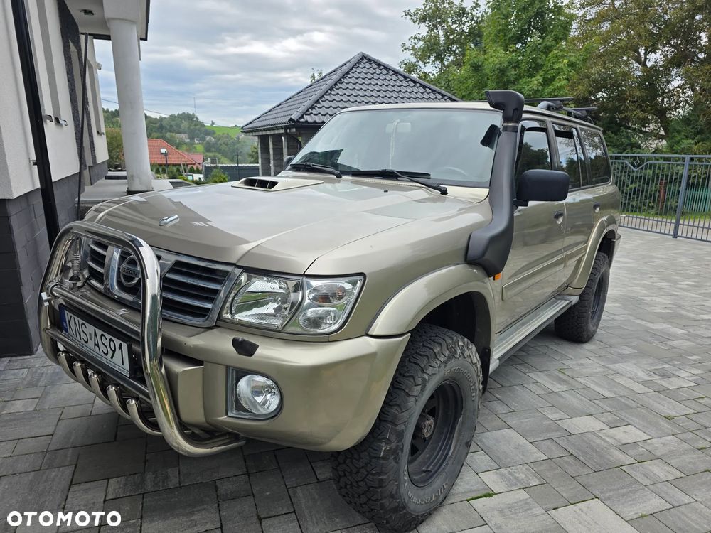 Nissan Patrol - 16