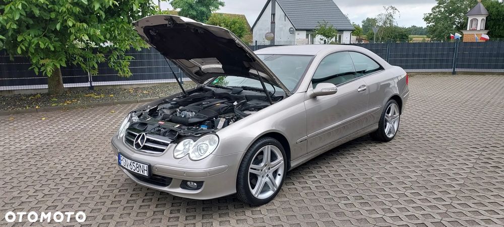 Mercedes-Benz CLK - 14