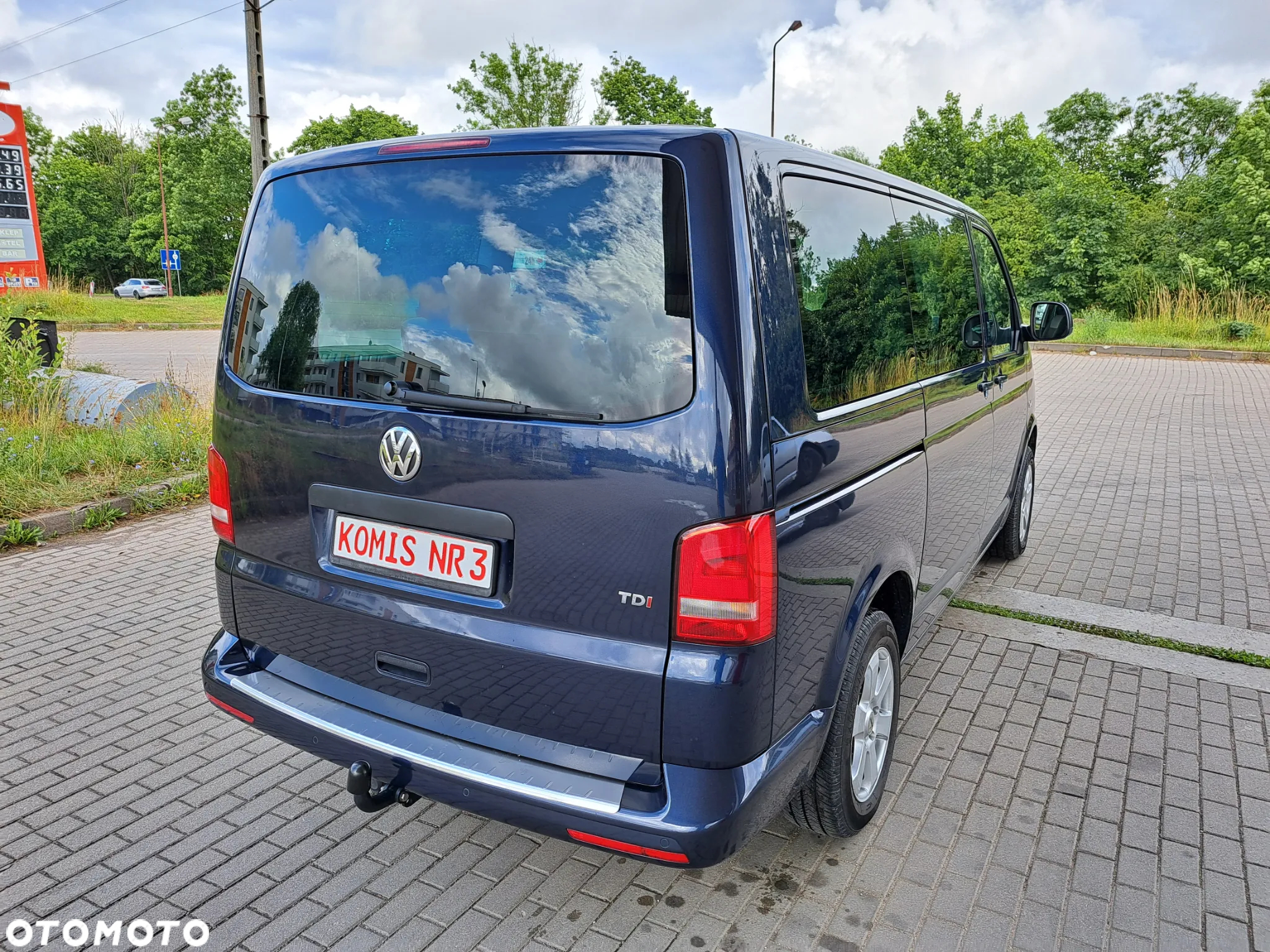 Volkswagen Multivan - 10