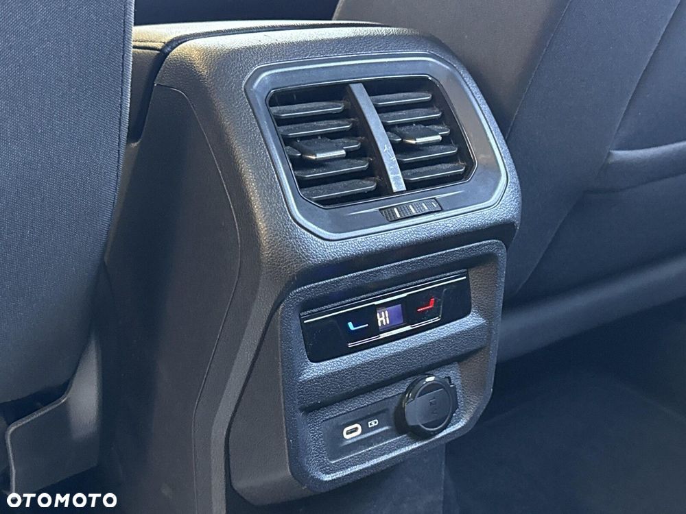 Volkswagen Tiguan Allspace 2.0 TSI 4Mot Elegance DSG - 26