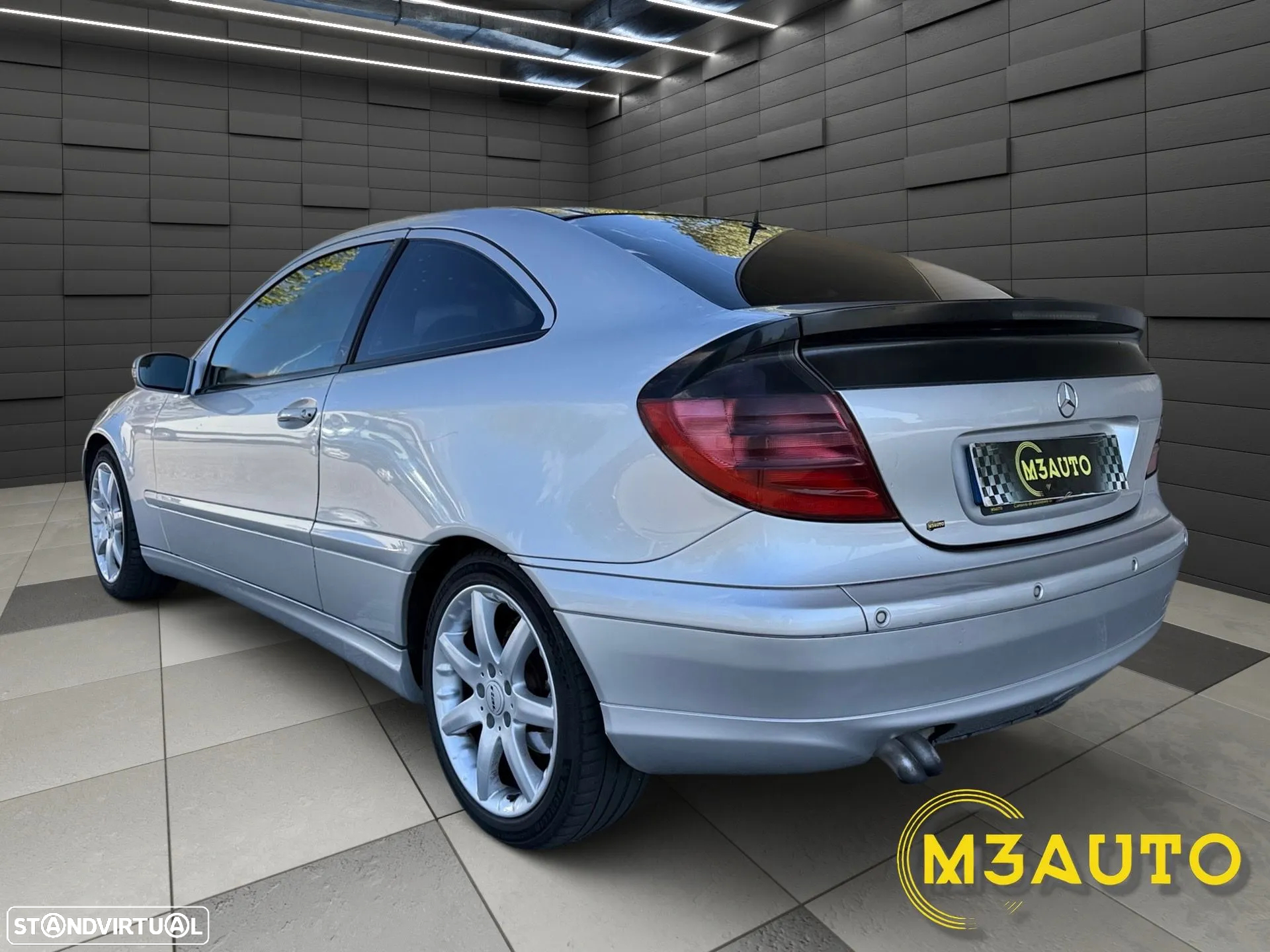 Mercedes-Benz C 220 - 4