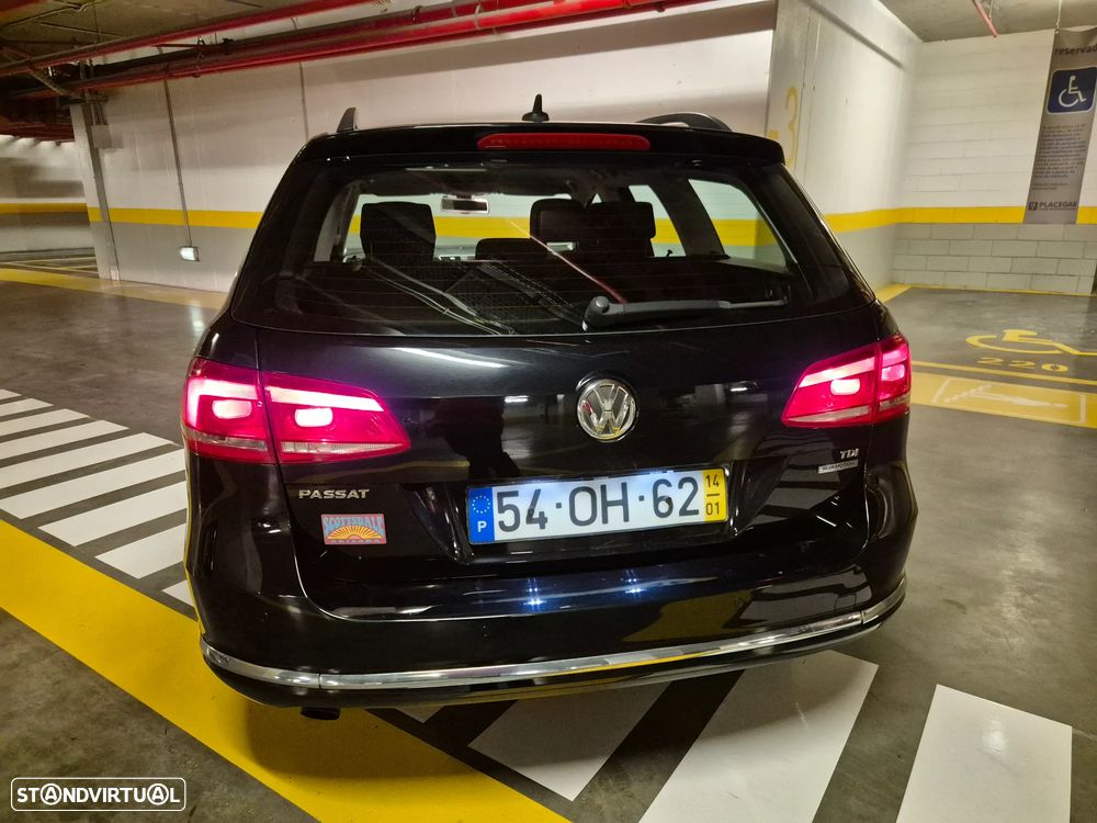 VW Passat Variant 1.6 TDI Confortline - 14