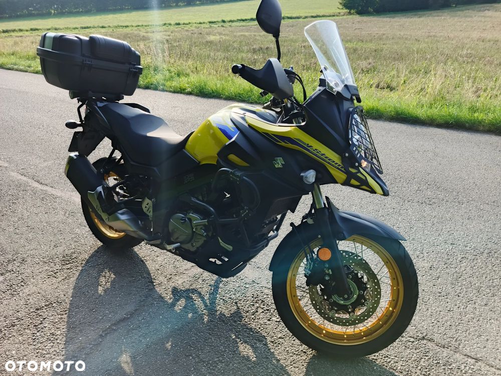 Suzuki DL - 6