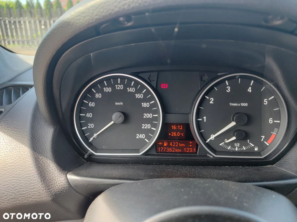 BMW Seria 1 - 8