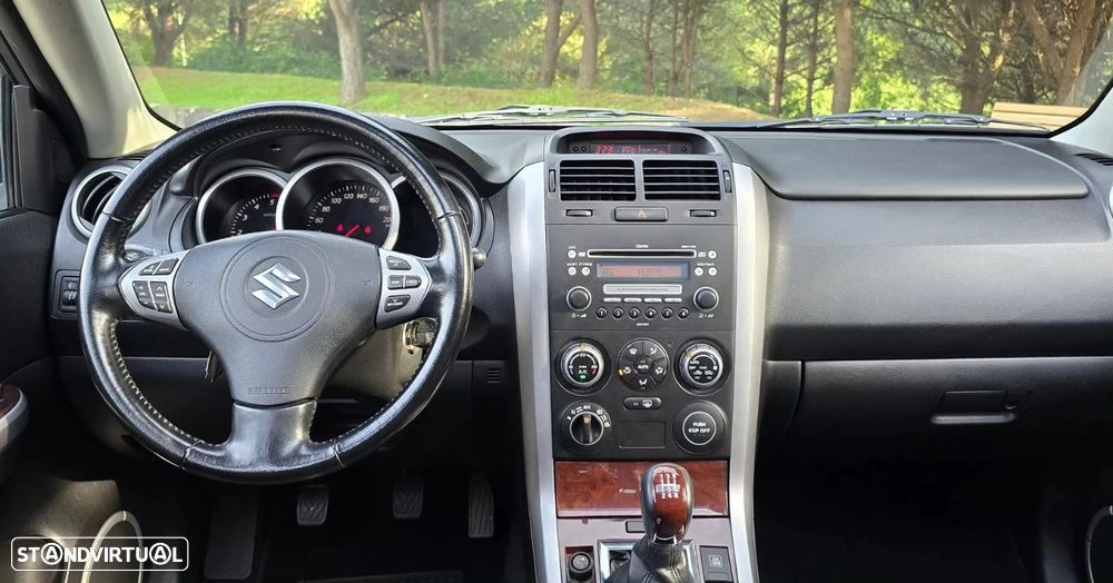 Suzuki Grand Vitara 1.9 DDiS X-Premium - 11