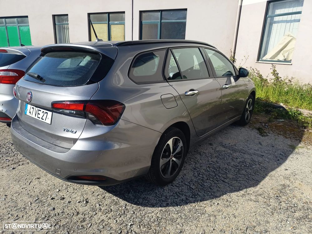 Fiat Tipo Station Wagon 1.6 M-Jet Lounge Tech J17 - 2