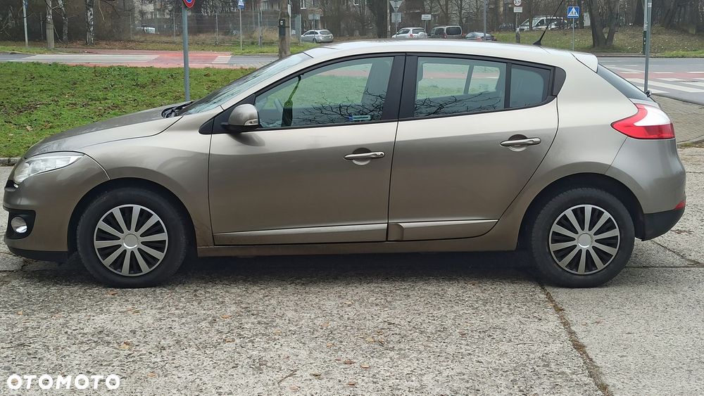 Renault Megane 1.6 16V 100 Authentique - 4