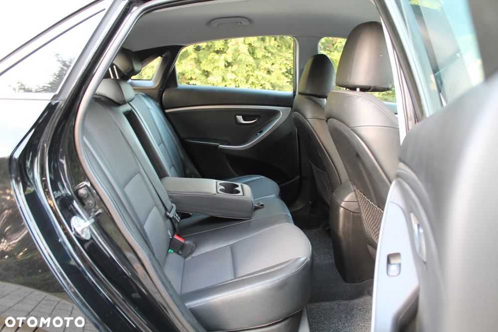 Hyundai i30 1.4 CRDi Trend - 24
