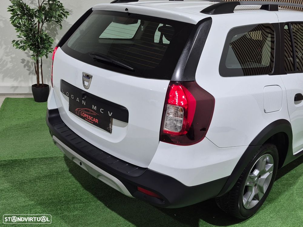Dacia Logan MCV 0.9 TCe Stepway - 8