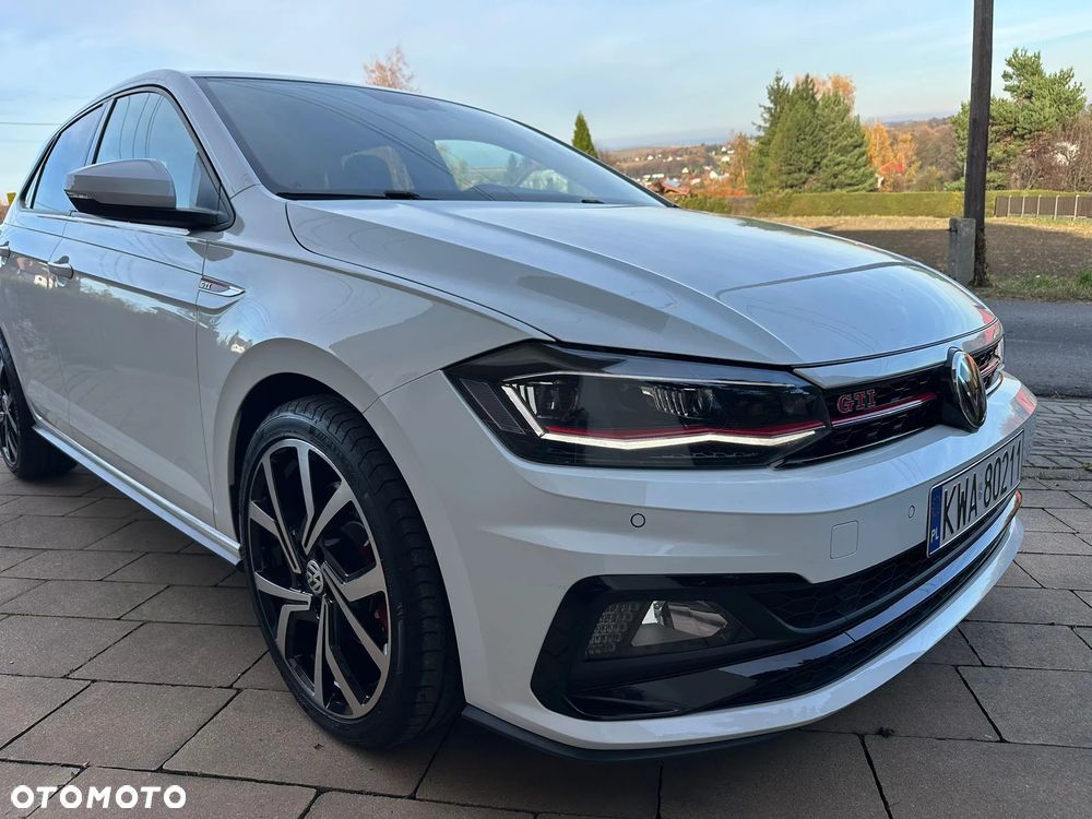 Volkswagen Polo 2.0 TSI DSG GTI - 3