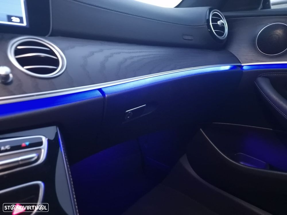 Mercedes-Benz E 220 d AMG Line - 54