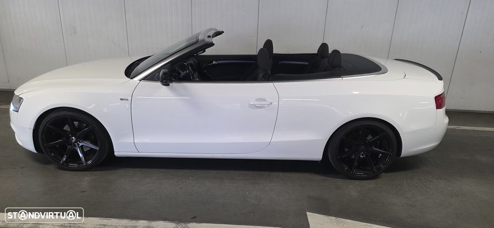 Audi A5 Cabrio 2.0 TDi S-line - 4