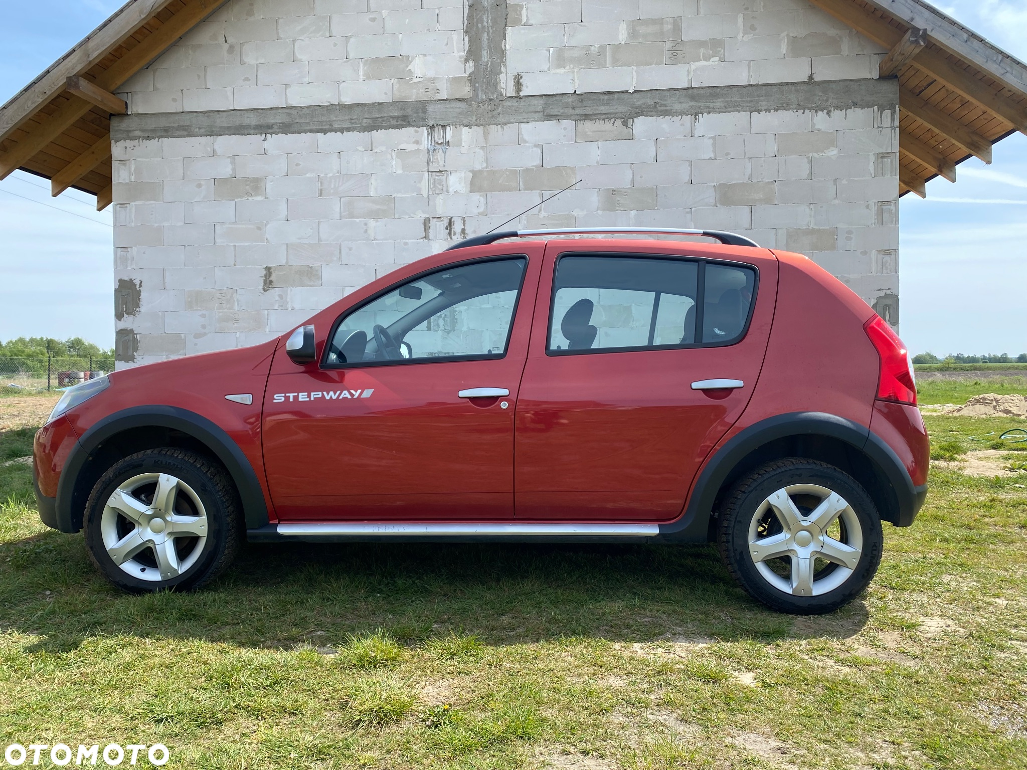 Dacia Sandero - 6