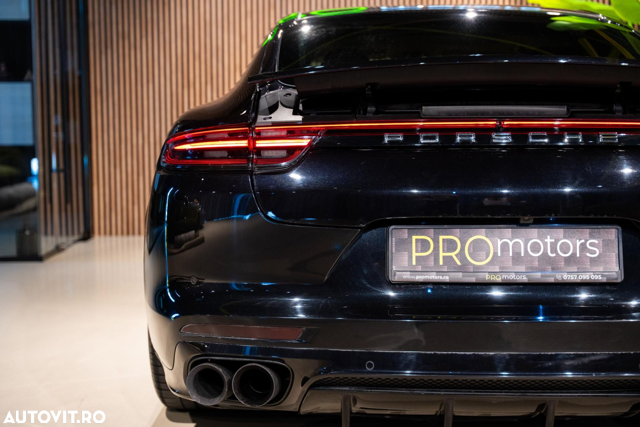 Porsche Panamera - 37