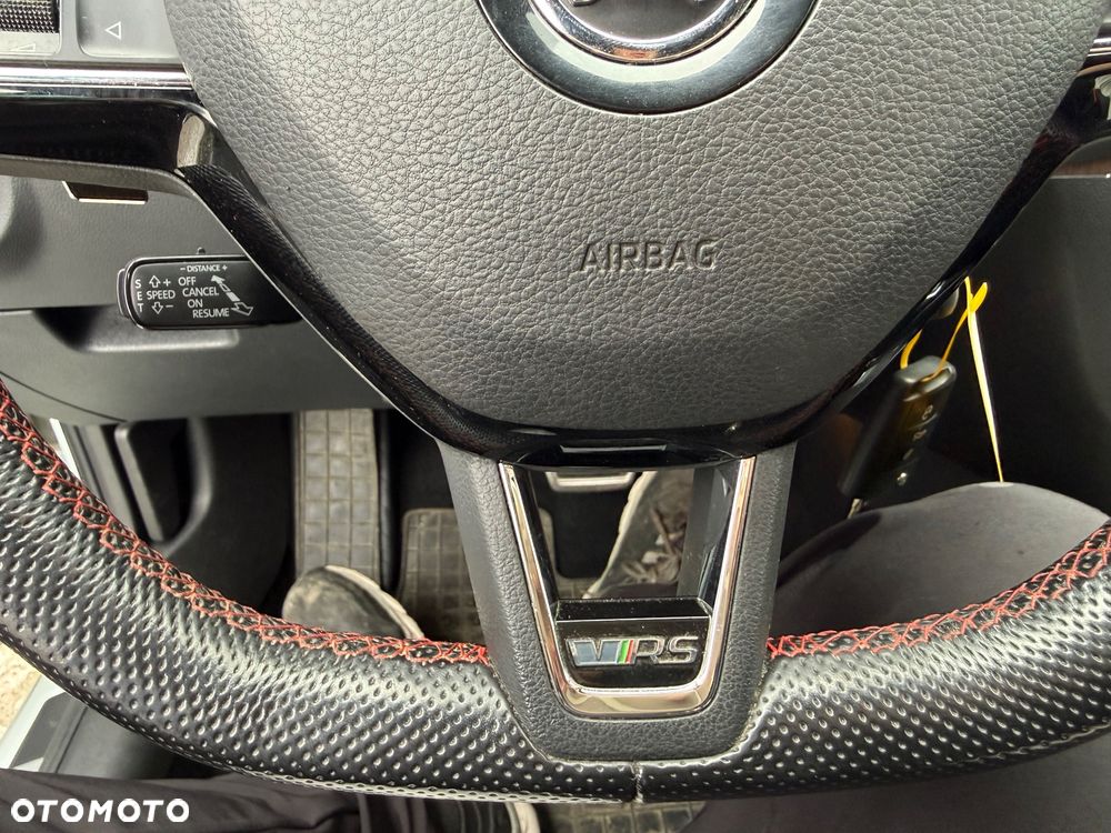 Skoda Octavia 2.0 TDI (Green tec) 4x4 DSG RS - 12