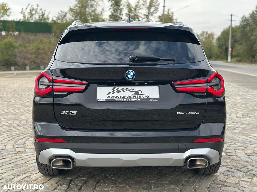 BMW X3 xDrive30e AT PHEV - 16
