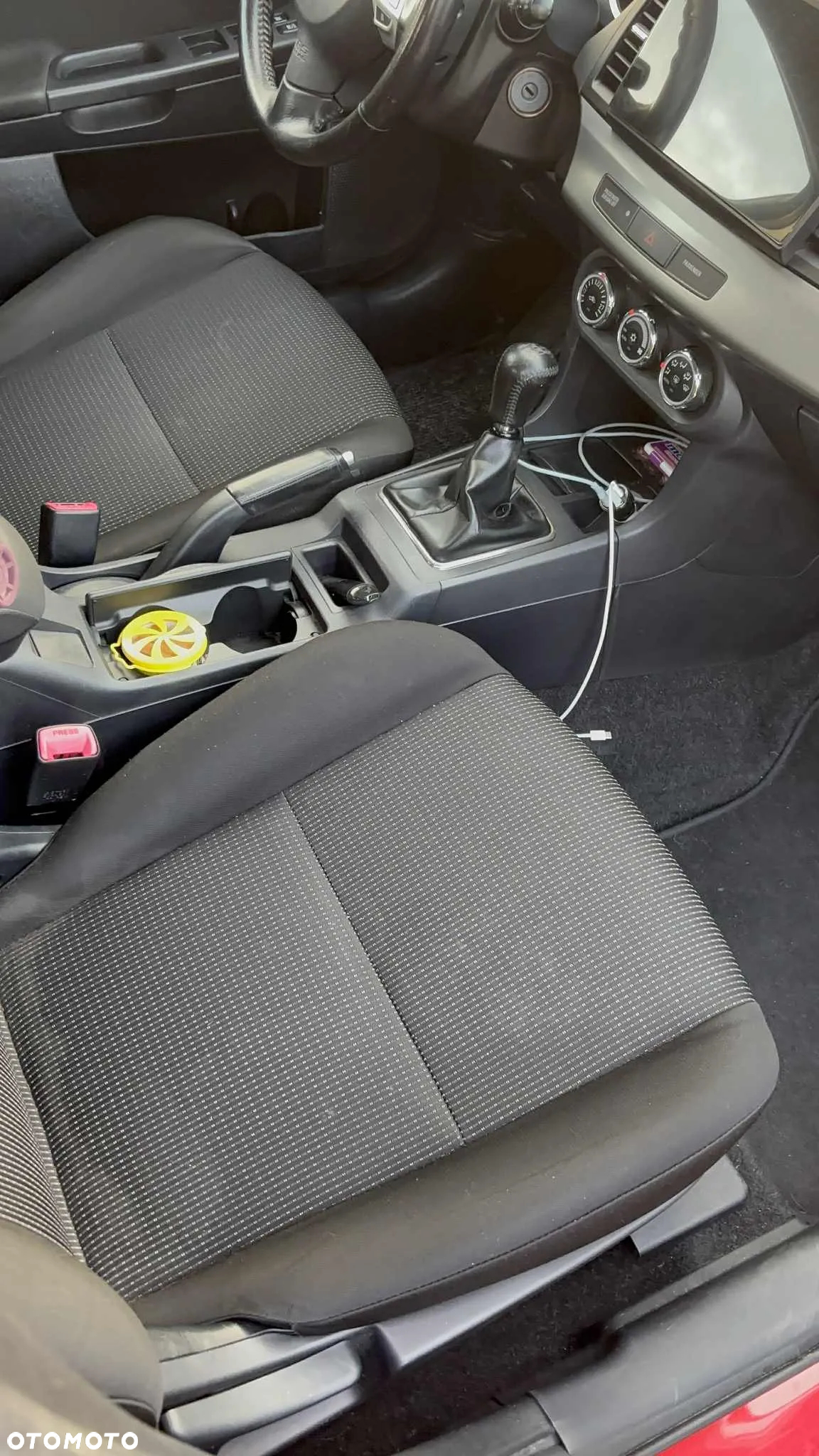 Mitsubishi Lancer 1.8 Instyle NAVI - 16