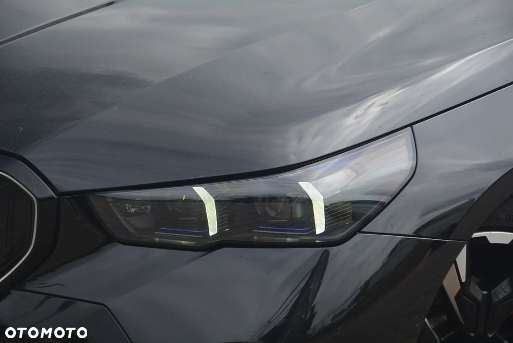 BMW Seria 5 520d xDrive mHEV M Sport - 15