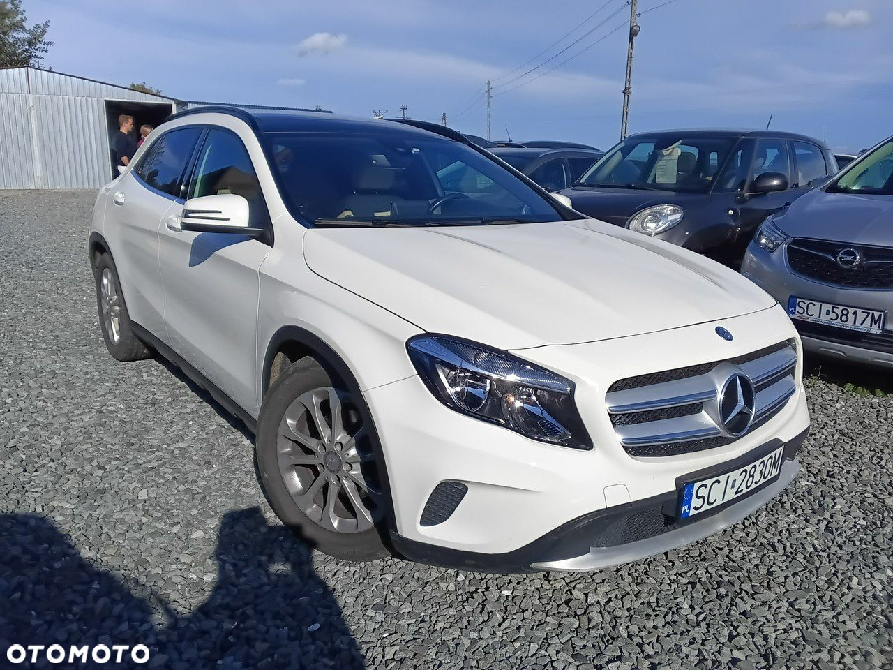 Mercedes-Benz GLA - 3