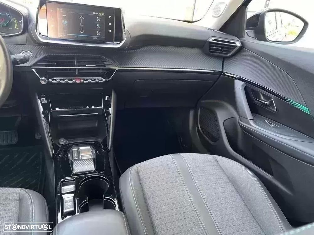 Peugeot e-2008 50 kWh Allure Pack - 29