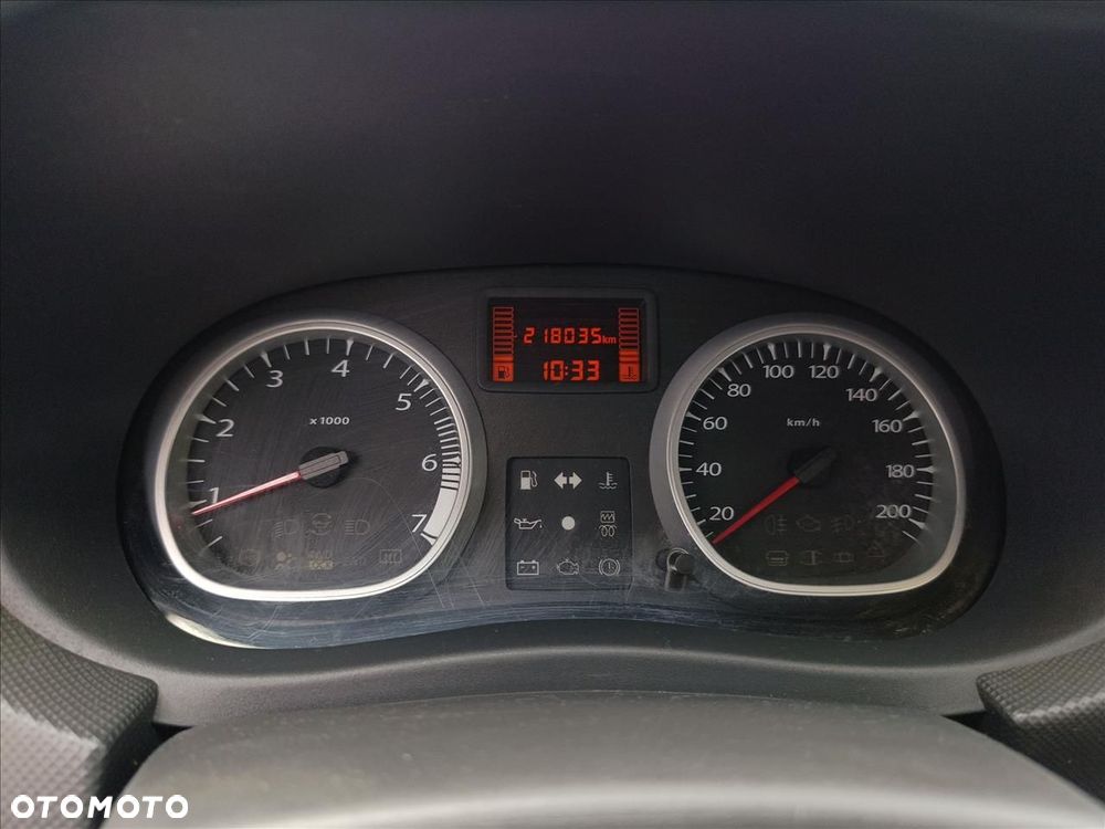 Dacia Duster 1.5 dCi Laureate - 14