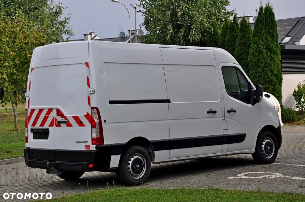 Renault Master - 3