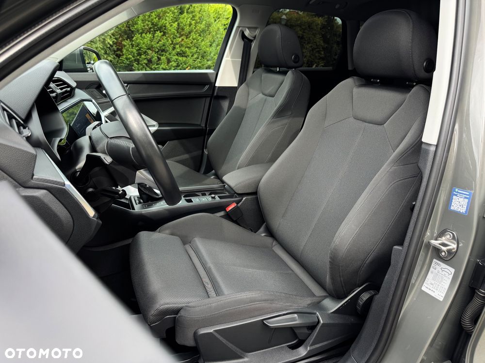 Audi Q3 35 TFSI S tronic - 30