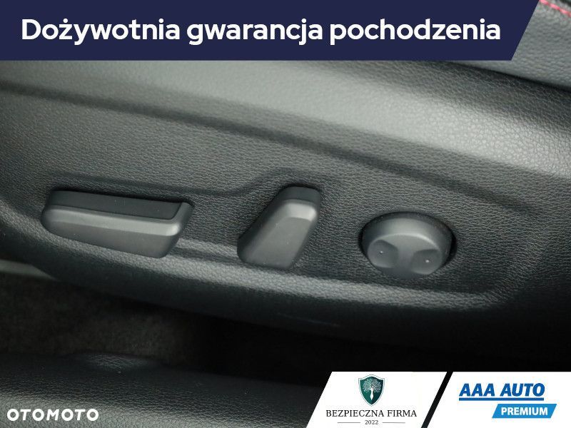 Kia Ceed - 10