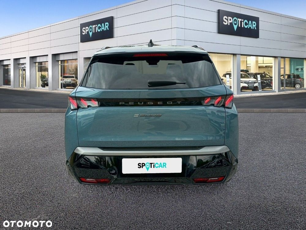 Peugeot E-5008 73kWh GT - 6