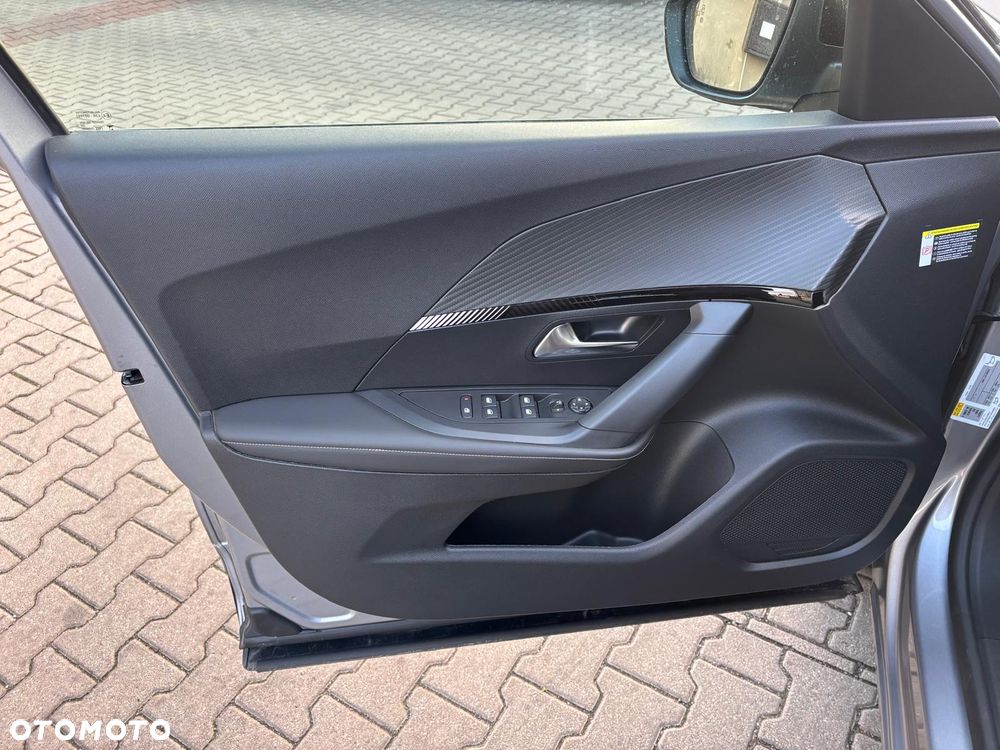 Peugeot 2008 - 21