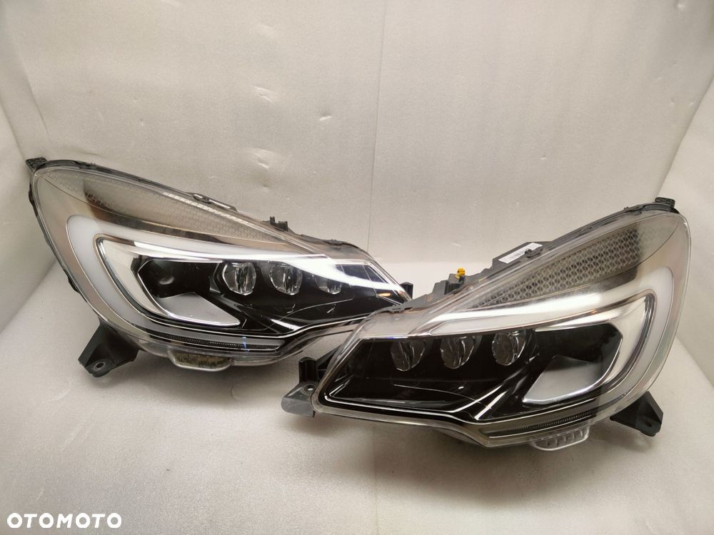 citroen ds3 xenon komplet lamp prednich 89908458, 89909111 - 1