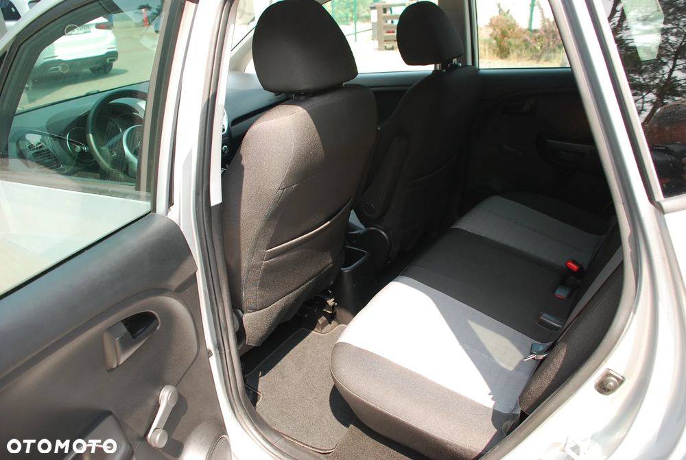 Kia Venga 1.4 CVVT Business Line - 9