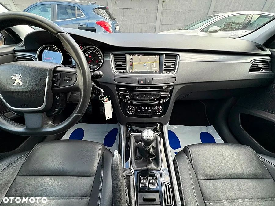 Peugeot 508 SW e-HDi 115 Stop&Start Access - 22