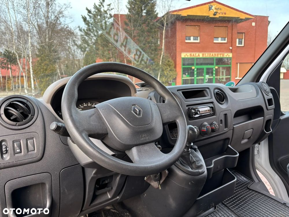 Renault Master - 33