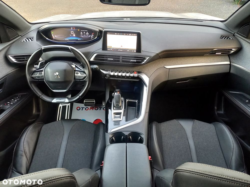 Peugeot 5008 BlueHDI 130 EAT8 GT - 30