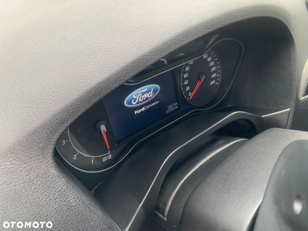 Ford Galaxy - 15