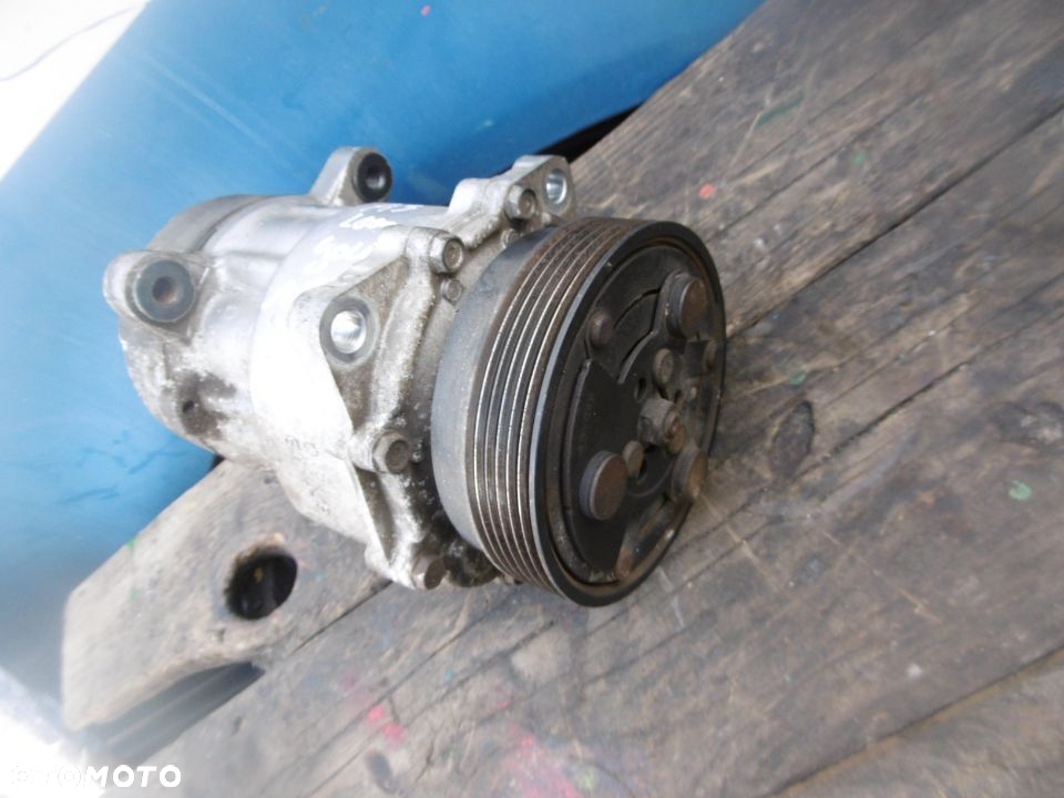 Sprężarka klimatyzacji A3 GOLF LEON 1J0820803F SD7V16 - 2