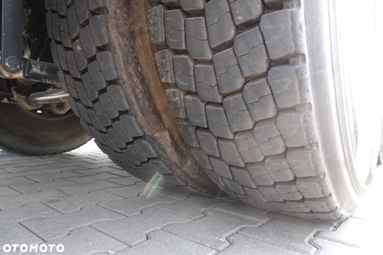Iveco TRAKKER 400 / 8X4 / BETONOMIESZARKA 9 M3 / LIEBHERR / ALUFELGI / EURO 6 - 22