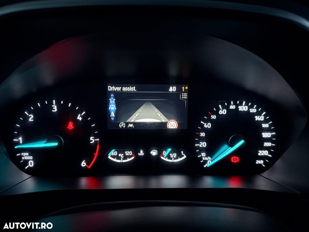 Ford Focus 1.5 EcoBlue Start-Stopp-System ACTIVE - 17