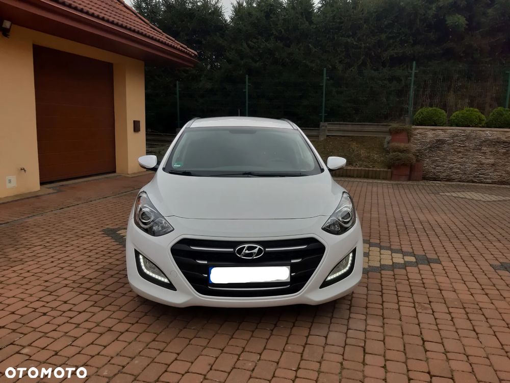 Hyundai i30 blue 1.4 YES Gold - 9